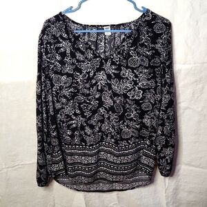 Old Navy Black Blouse with White Flowers